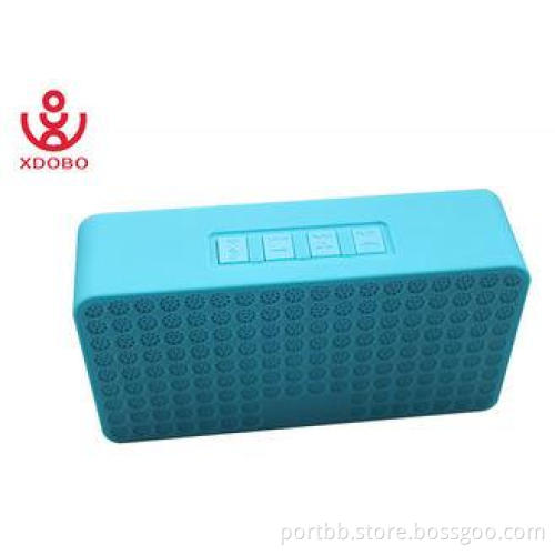6.5 Ounces Portable Sport Bluetooth Speaker with Built-in R